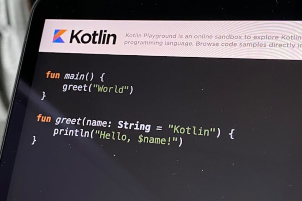 Kotlin: الوريث العصري لجافا على الأندرويد Kotlin: الوريث العصري لجافا على الأندرويد