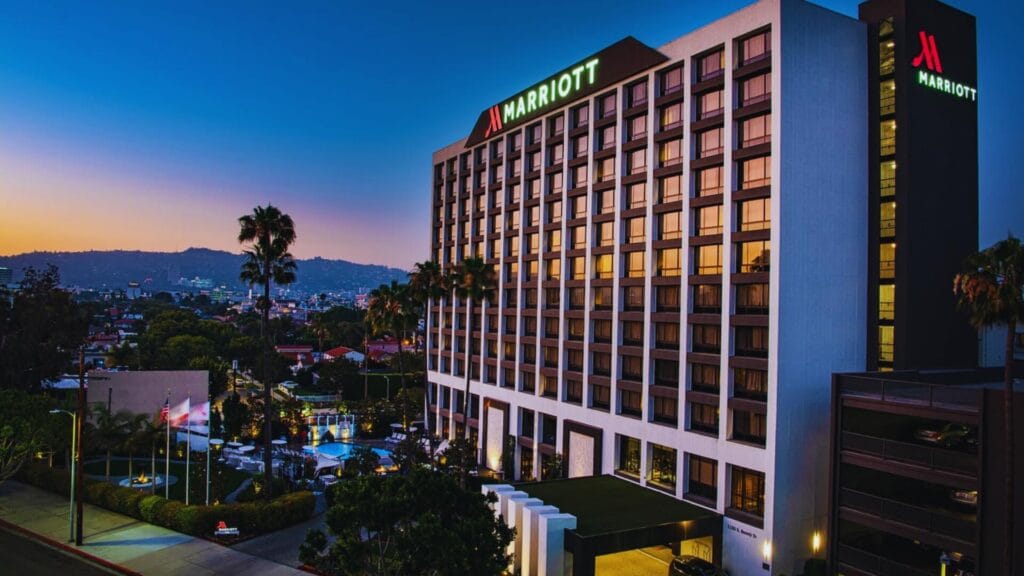 سلسلة فنادق ومجموعة ماريوت الدولية العالمية المتربعة على عرش أفضل سلاسل الفنادق